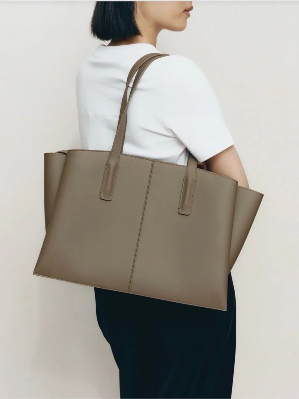 Freja Paloma Tote Taupe